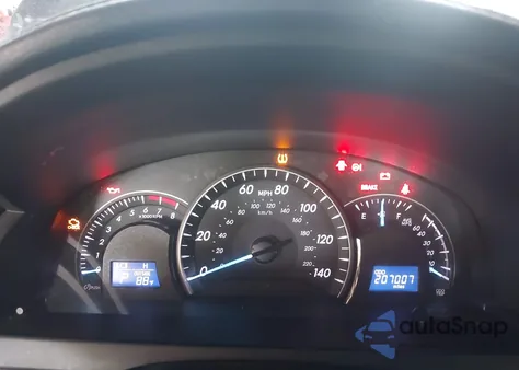 2015 Toyota Camry Le/Xle/Se/Xse из США, поврежденный, VIN 4T4BF1FK2FR503666